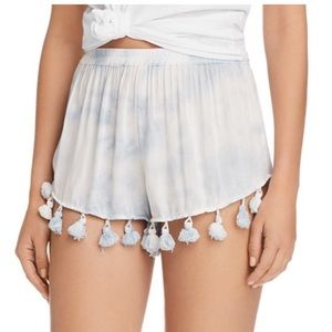 NWT Aqua Boho Tie-Dye Tassel Shorts Size Medium